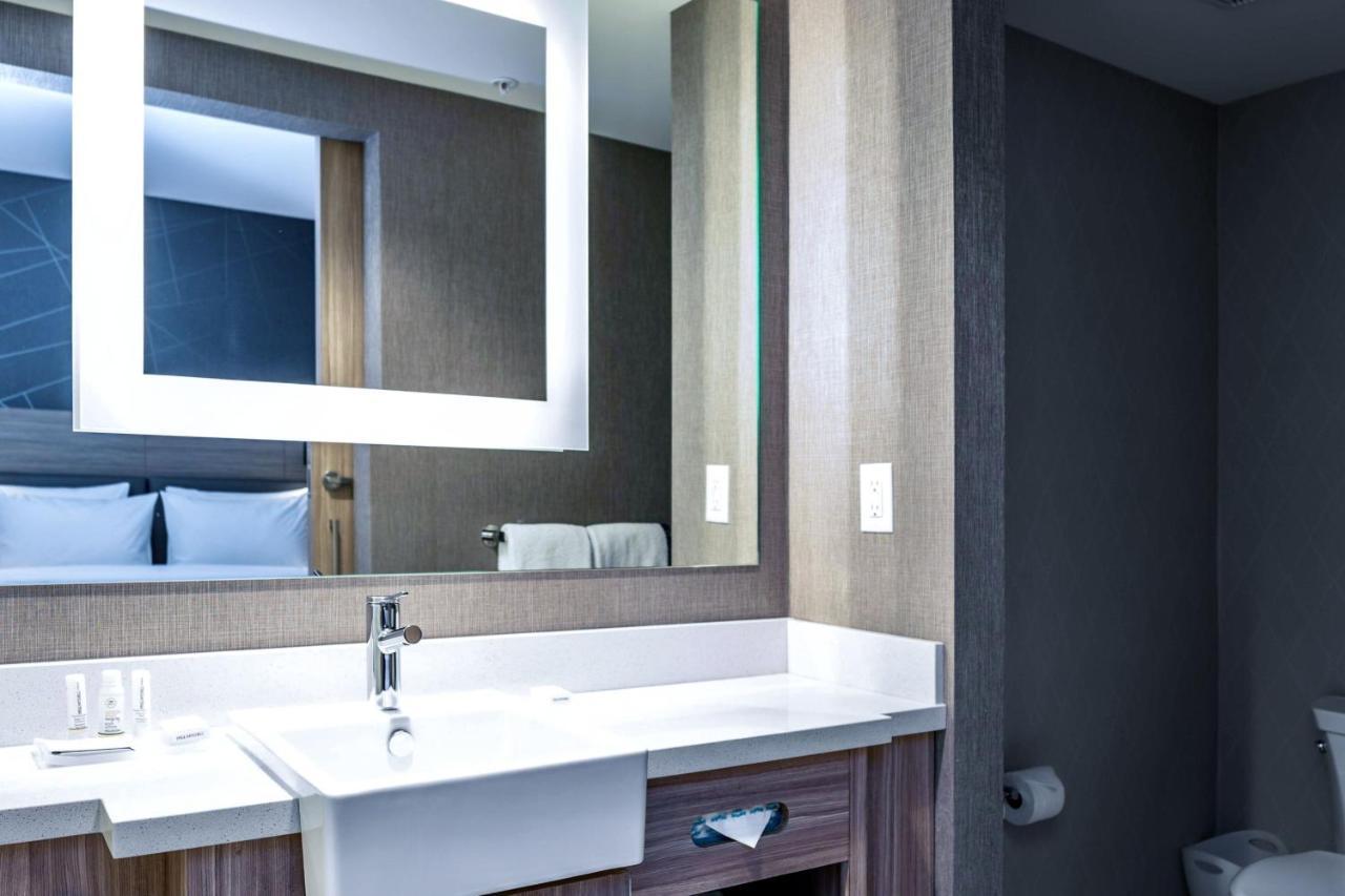 Springhill Suites By Marriott Kenosha Buitenkant foto