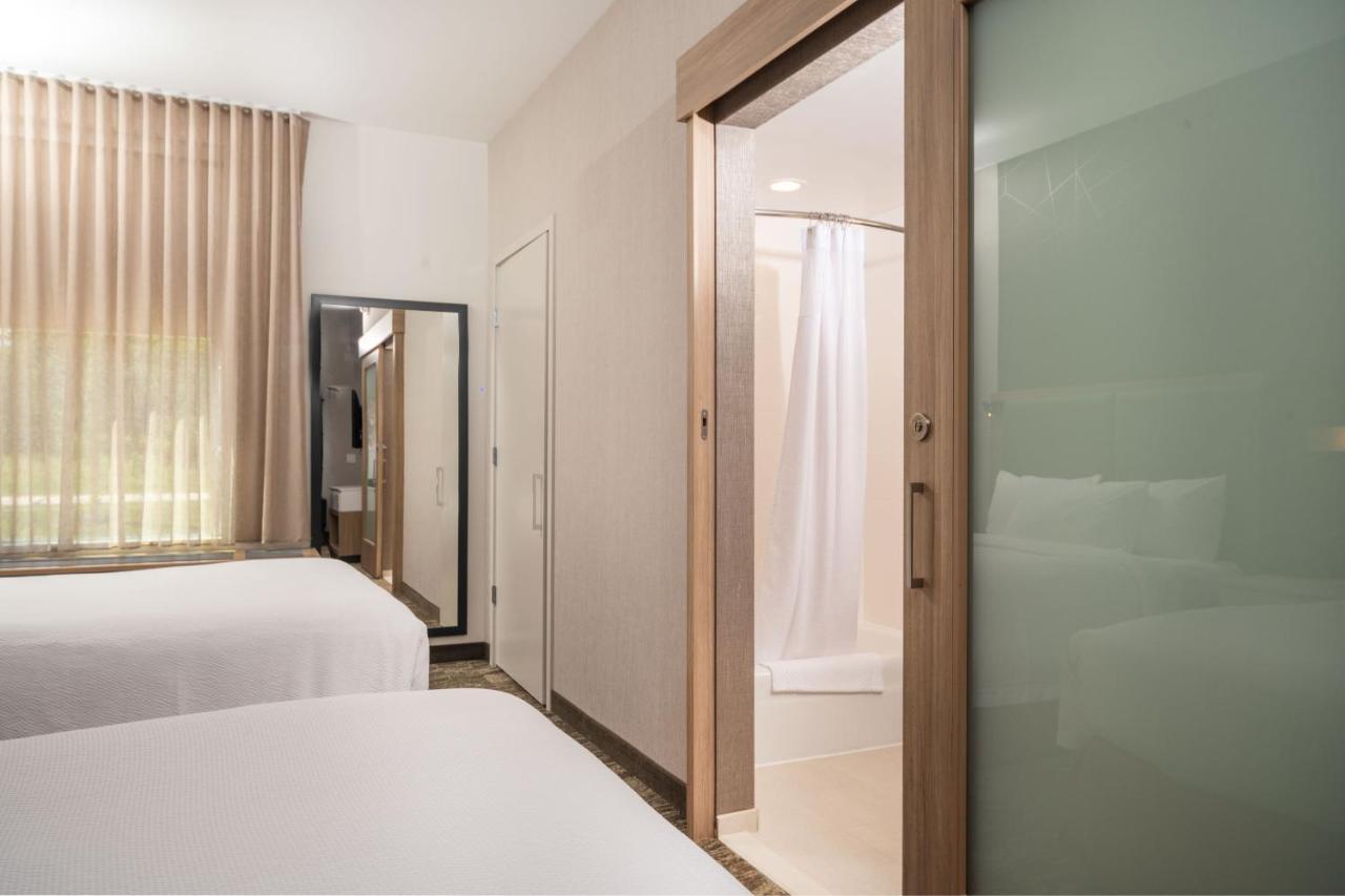 Springhill Suites By Marriott Kenosha Buitenkant foto